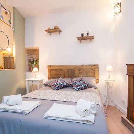 Homes4Holidays - Artistic Nest Syracuse Bagian luar foto