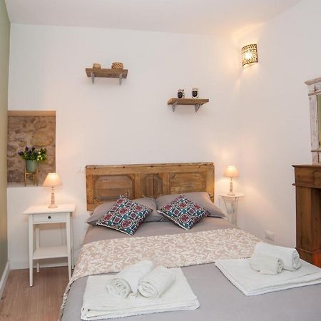 Homes4Holidays - Artistic Nest Syracuse Bagian luar foto