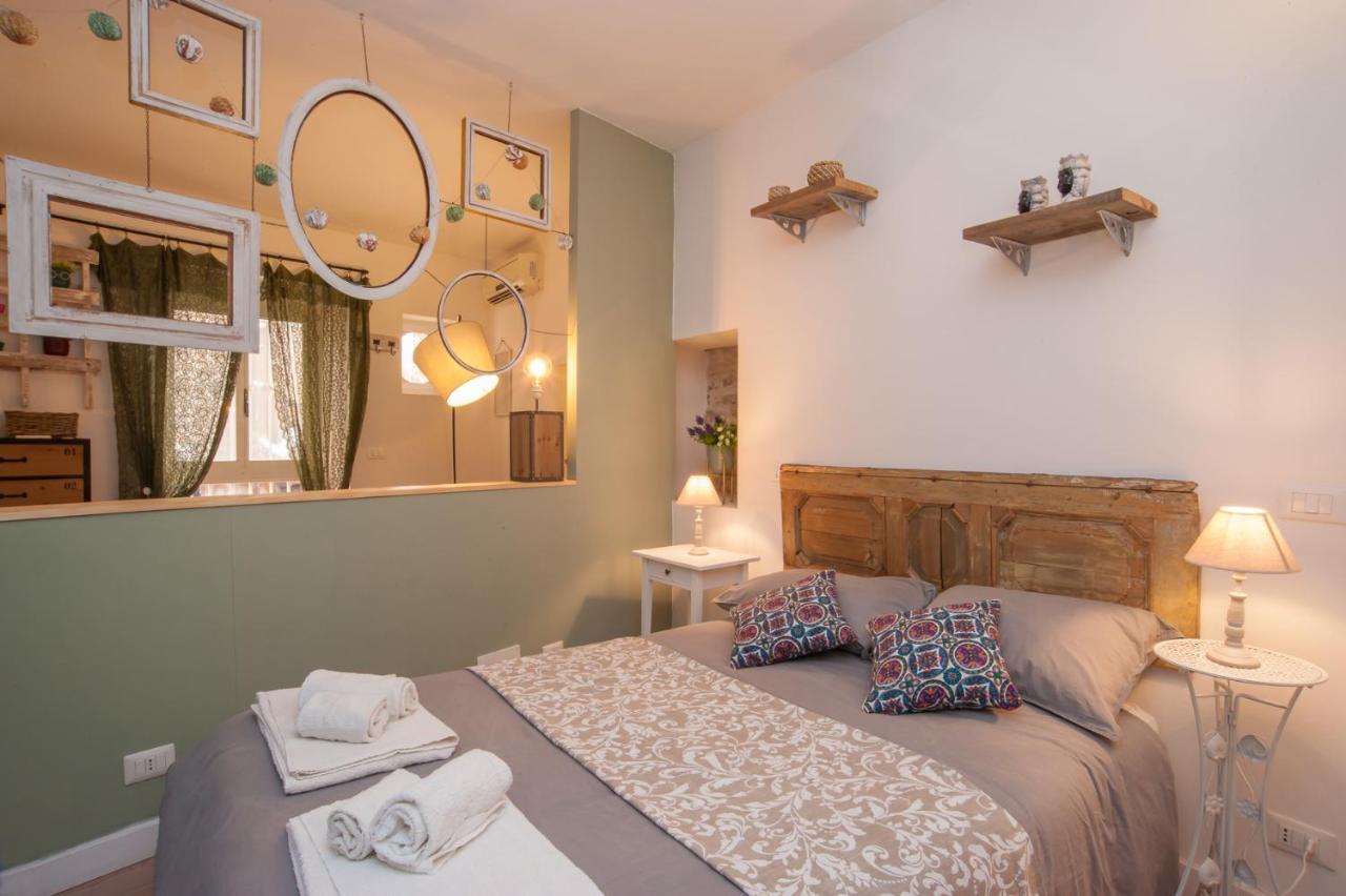 Homes4Holidays - Artistic Nest Syracuse Bagian luar foto